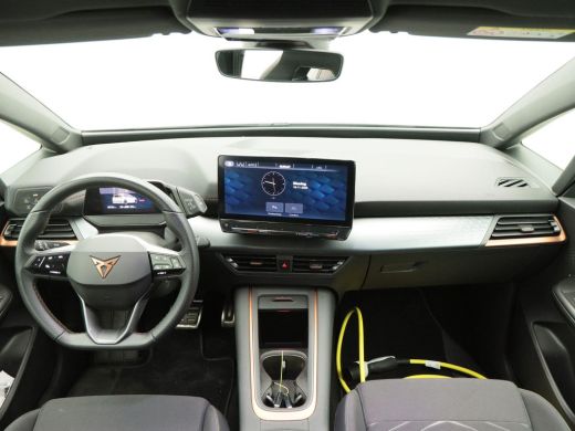 CUPRA Born Business Plus 62 kWh | Adaptive Cruise | Stoelverwarming | CarPlay | Bluetooth | Achteruitrijcame... ActivLease financial lease