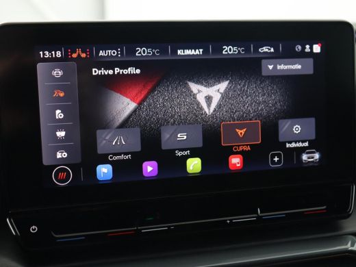 CUPRA Leon 1.4 eHybrid VZ | 245pk | Leder | Stoelverwarming | Memory | Carplay | Navigatie | Sfeerverlichtin... ActivLease financial lease