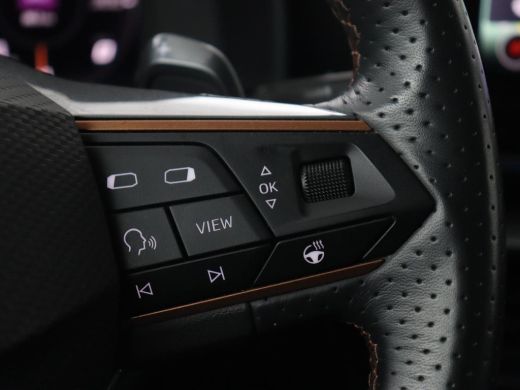 CUPRA Leon 1.4 eHybrid VZ | 245pk | Leder | Stoelverwarming | Memory | Carplay | Navigatie | Sfeerverlichtin... ActivLease financial lease