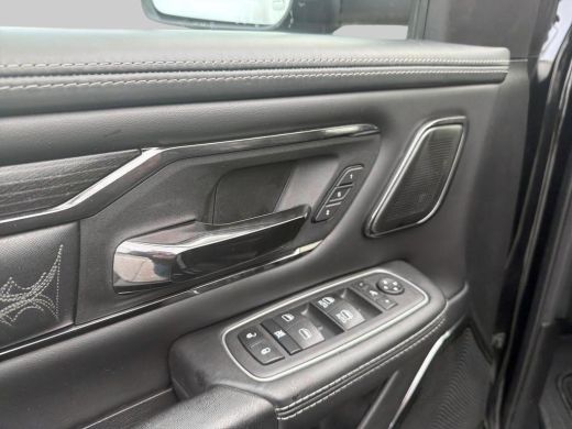 Dodge Ram 1500 1500 5.7 V8 4x4 Crew Cab Limited | Tonneau cover | Multi funcionele tailgate | LPG | Geheel rijkl... ActivLease financial lease