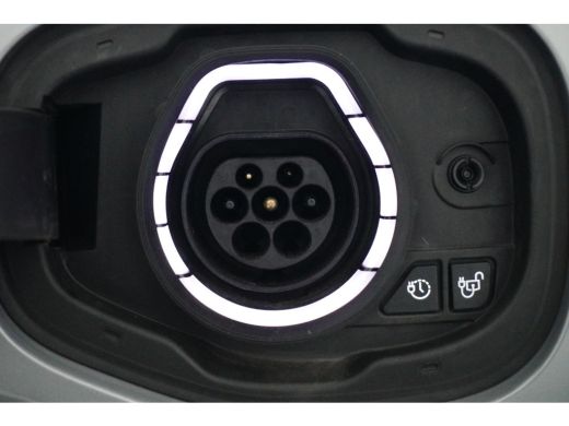 Ford Kuga 2.5 PHEV Titanium Trekhaak Wegklapbaar | Winter Pakket | Achterbank verwarmd | Achteruitrijcamera... ActivLease financial lease