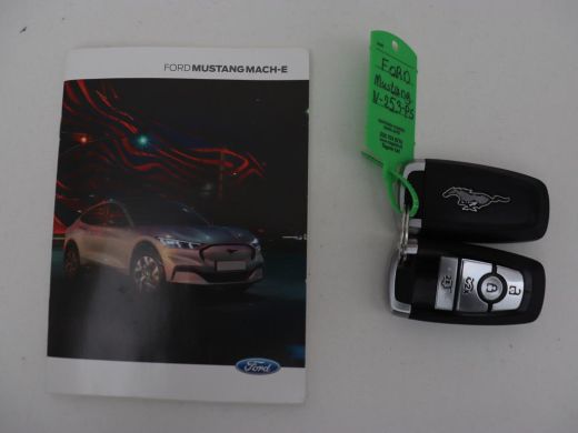 Ford Mustang Mach-E Mach-E RWD 75 kWh | Leder | Stoelverwarming | 360 Camera | B&O Sound | Adaptive cruise | Carplay ... ActivLease financial lease