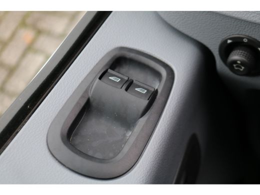 Ford Transit 2.0 TDCI L2 H2 Trend Airco Navigatie Imperiaal Trap Trekhaak ActivLease financial lease