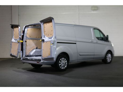 Ford Transit Custom 2.0 TDci 130pk L2 H1 Limited Automaat Airco Navigatie ActivLease financial lease