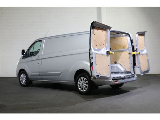 Ford Transit Custom 2.0 TDci 130pk L2 H1 Limited Automaat Airco Navigatie ActivLease financial lease