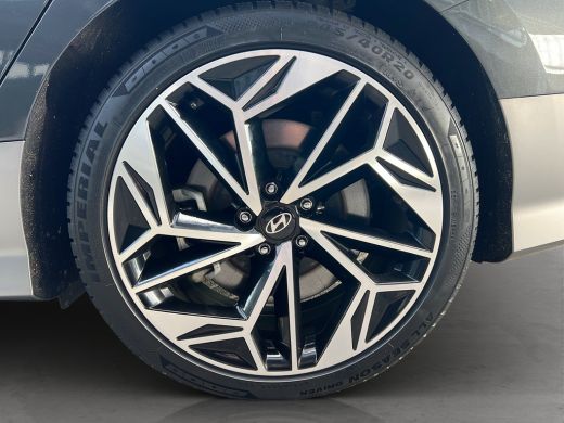 Hyundai IONIQ 6 77.4 kWh 229pk Connect | Carplay | Camera | Climate | 20'' Velgen | Navigatie | Full Led | Elek. ... ActivLease financial lease