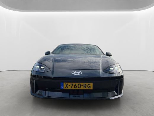 Hyundai IONIQ 6 77.4 kWh 229pk Connect | Carplay | Camera | Climate | 20'' Velgen | Navigatie | Full Led | Elek. ... ActivLease financial lease