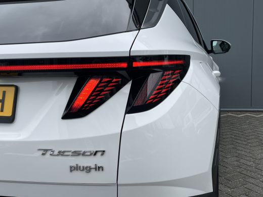 Hyundai Tucson 1.6 T-GDI 265pk PHEV Premium 4WD (299,- p/m Demo Deal!) | Leder | Carplay | Climate | Keyless | N... ActivLease financial lease