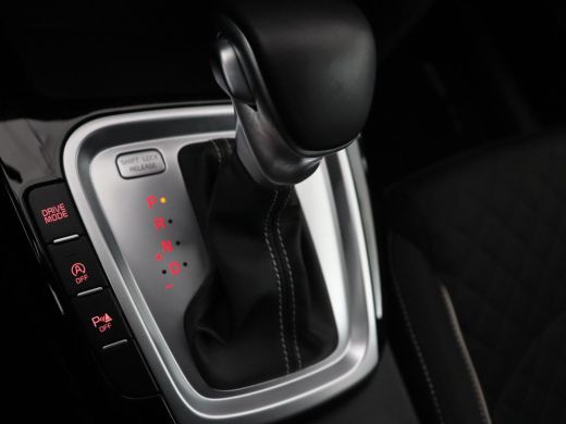 Kia Ceed 1.5 T-GDi MHEV GT-Line | 160pk | Camera | Carplay | Navigatie | Sportstuur | DAB | Parkeerhulp | ... ActivLease financial lease