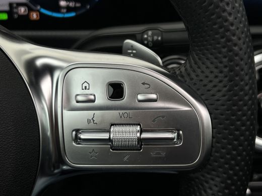 Mercedes-Benz CLA Shooting Brake 250 e AMG-Line Edition | LED Matrix | 19 inch | Camera | Night ActivLease financial lease