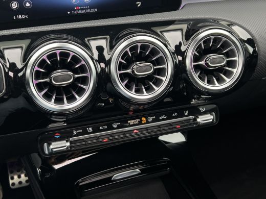 Mercedes-Benz CLA Shooting Brake 250 e AMG-Line Edition | LED Matrix | 19 inch | Camera | Night ActivLease financial lease