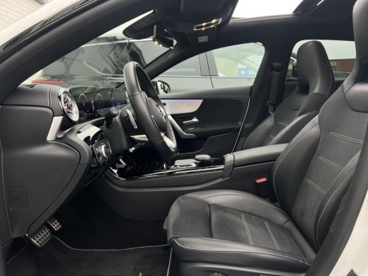 Mercedes-Benz CLA Shooting Brake 250 e AMG-Line Edition | LED Matrix | 19 inch | Camera | Night ActivLease financial lease