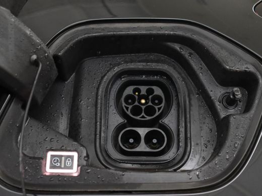 Opel Corsa-e Edition 50 kWh | Carplay | Parkeerhulp | Cruise control | Climate control | Keyless start | 16'' ... ActivLease financial lease