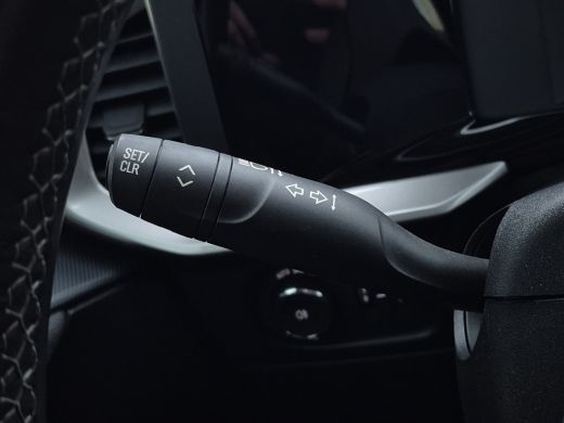 Opel Mokka-e Edition 50-kWh 11kw bl. Camera | zwart dak | Parkeersensoren | LED | Climate control | ActivLease financial lease