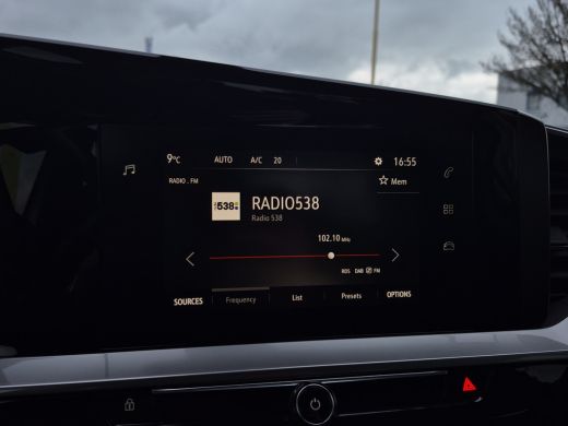 Opel Mokka-e Edition 50-kWh 11kw bl. Camera | zwart dak | Parkeersensoren | LED | Climate control | ActivLease financial lease