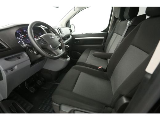 Opel Vivaro 2.0 CDTI L3H1 | 145PK | DC | Airco | Cruise | Camera | Carplay | Navi | Parkeersens. ActivLease financial lease