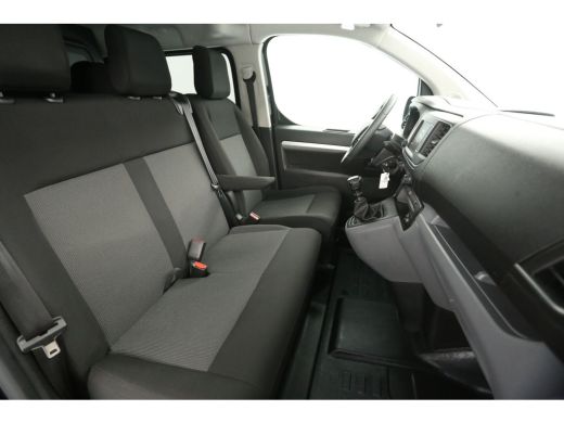 Opel Vivaro 2.0 CDTI L3H1 | 145PK | DC | Airco | Cruise | Camera | Carplay | Navi | Parkeersens. ActivLease financial lease