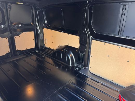 Opel Vivaro-e L3 75 kWh | 11 kW lader | 2 zitplaatsen rechtsvoor | Airco ActivLease financial lease