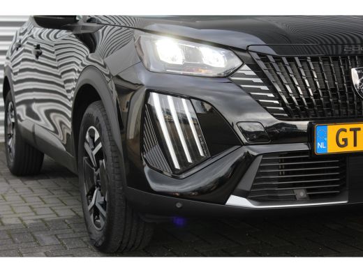 Peugeot 2008 1.2 HYBRID 136PK ALLURE AUTOMAAT / NAVI / LEDER / CLIMA / LED / PDC / 17" LMV / CRUISECONTROL / 1... ActivLease financial lease