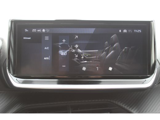 Peugeot 2008 1.2 HYBRID 136PK ALLURE AUTOMAAT / NAVI / LEDER / CLIMA / LED / PDC / 17" LMV / CRUISECONTROL / 1... ActivLease financial lease