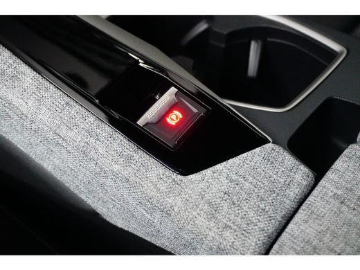 Peugeot 3008 1.2 Hybrid 145PK Allure | LED koplampen | Climate Controle | Cruise Controle | Achteruitrijcamera... ActivLease financial lease