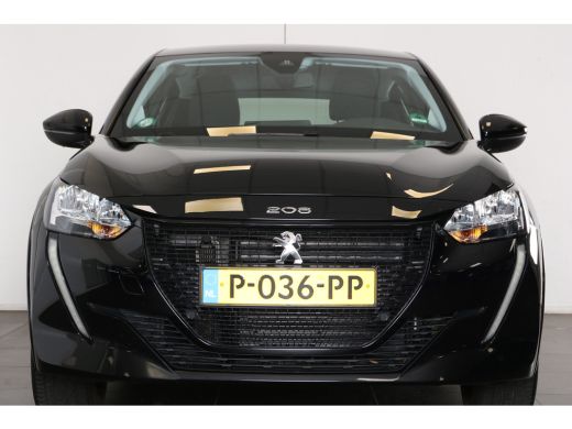 Peugeot e-208 EV Active 50 kWh | Navi | Cruise control | Apple Carplay | Airco | DAB | ActivLease financial lease