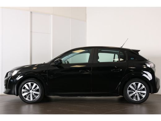 Peugeot e-208 EV Active 50 kWh | Navi | Cruise control | Apple Carplay | Airco | DAB | ActivLease financial lease