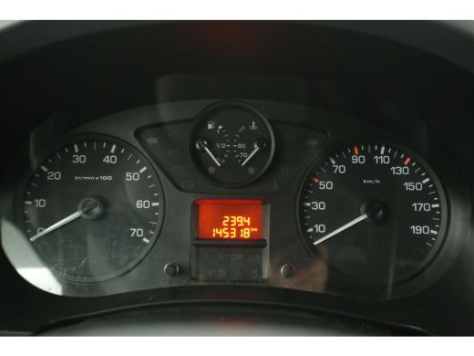 Peugeot Partner 120 1.6 BlueHDi 100PK | 3-Zits | Airco | Cruise | Carplay | Trekh. | Navi | Parkeersens. ActivLease financial lease