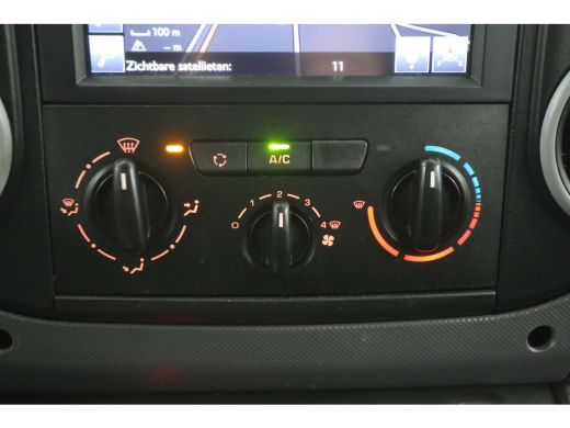 Peugeot Partner 120 1.6 BlueHDi 100PK | 3-Zits | Airco | Cruise | Carplay | Trekh. | Navi | Parkeersens. ActivLease financial lease