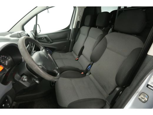 Peugeot Partner 120 1.6 BlueHDi 100PK | 3-Zits | Airco | Cruise | Carplay | Trekh. | Navi | Parkeersens. ActivLease financial lease