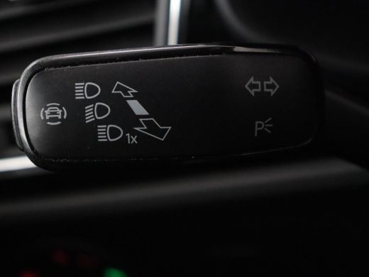 Seat Leon 1.5 TSI FR Ultimate Edition | Stoelverwarming | Carplay | Beats Pack | Adaptive cruise | Sfeerver... ActivLease financial lease