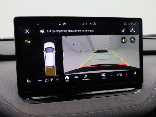 Skoda Enyaq iV 60 | Panoramadak | Adaptive Cruise | Stoelverwarming | Carplay | Camera | Navigatie | 21 inch | 9... ActivLease financial lease