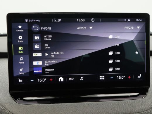 Skoda Enyaq iV 60 | Panoramadak | Adaptive Cruise | Stoelverwarming | Carplay | Camera | Navigatie | 21 inch | 9... ActivLease financial lease