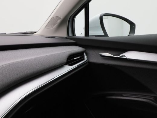 Skoda Enyaq iV 60 | Panoramadak | Adaptive Cruise | Stoelverwarming | Carplay | Camera | Navigatie | 21 inch | 9... ActivLease financial lease