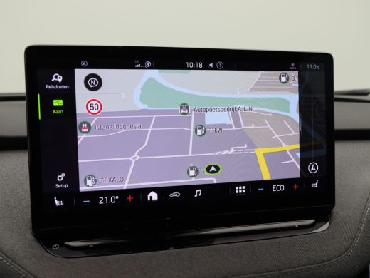 Skoda Enyaq iV 60 | Panoramadak | Adaptive Cruise | Stoelverwarming | Carplay | Camera | Navigatie | 21 inch | 9... ActivLease financial lease