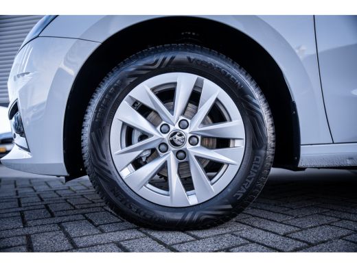 Skoda Fabia 1.0 TSI Business Edition | Achteruitrijcamera | Cruise control adaptief ActivLease financial lease