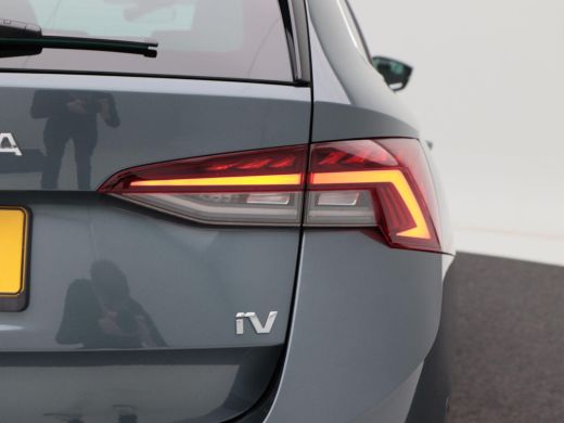 Skoda Octavia Combi 1.4 TSi iV 204 Pk Automaat PHEV Business Edition+ | LED Matrix | Head-Up | Navi | Camera | ... ActivLease financial lease