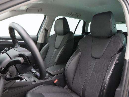 Skoda Octavia Combi 1.4 TSi iV 204 Pk Automaat PHEV Business Edition+ | LED Matrix | Head-Up | Navi | Camera | ... ActivLease financial lease