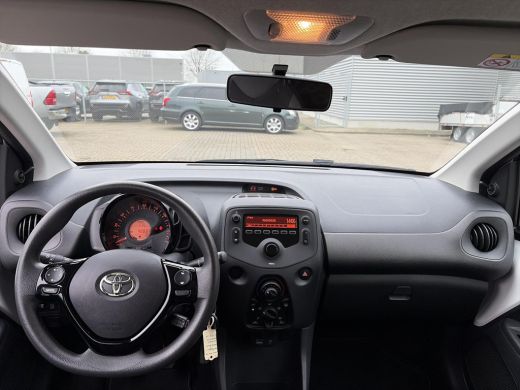 Toyota Aygo 1.0 VVT-i x-fun ActivLease financial lease