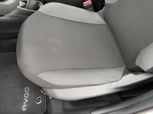 Toyota Aygo 1.0 VVT-i x-fun ActivLease financial lease