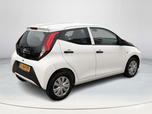Toyota Aygo 1.0 VVT-i x-fun ActivLease financial lease