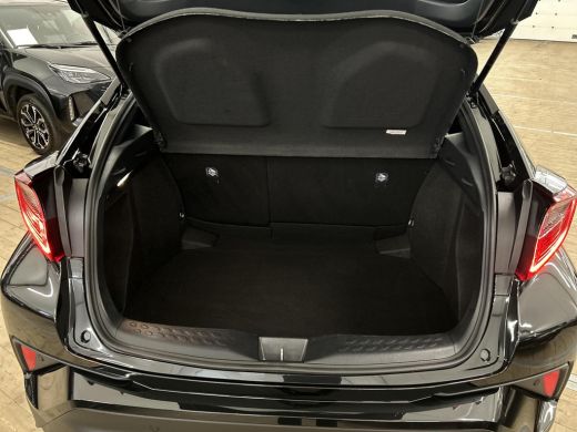 Toyota C-HR 1.8 Hybrid Dynamic ActivLease financial lease