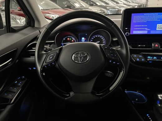 Toyota C-HR 1.8 Hybrid Dynamic ActivLease financial lease