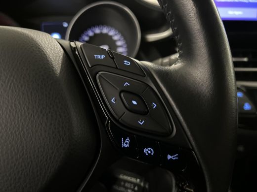 Toyota C-HR 1.8 Hybrid Dynamic ActivLease financial lease