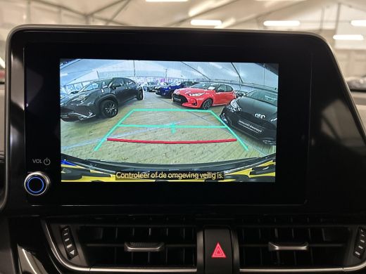 Toyota C-HR 1.8 Hybrid Dynamic ActivLease financial lease