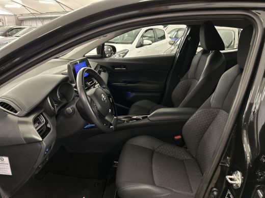 Toyota C-HR 1.8 Hybrid Dynamic ActivLease financial lease