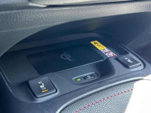 Toyota Corolla Hybrid 140 GR Sport **NAVIGAIE/ PANORAMA DAK/ HEAD UP DISPLAY/ DODEHOEK DETECTIE** ActivLease financial lease