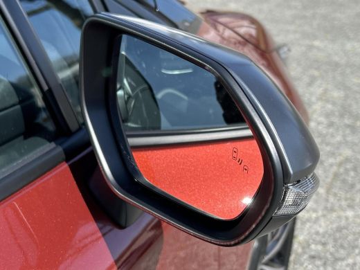 Toyota Corolla Hybrid 140 GR Sport **NAVIGAIE/ PANORAMA DAK/ HEAD UP DISPLAY/ DODEHOEK DETECTIE** ActivLease financial lease