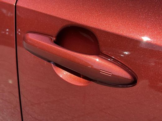 Toyota Corolla Hybrid 140 GR Sport **NAVIGAIE/ PANORAMA DAK/ HEAD UP DISPLAY/ DODEHOEK DETECTIE** ActivLease financial lease