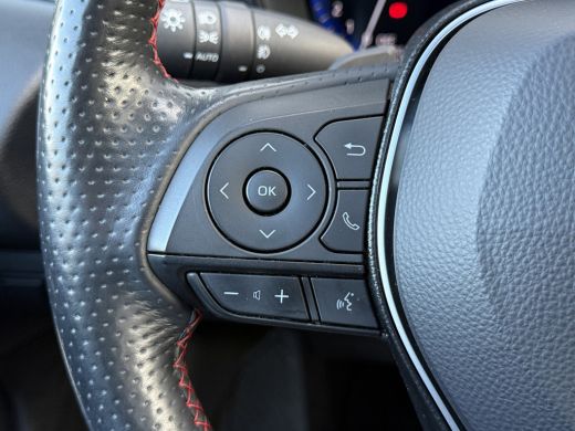 Toyota Corolla Touring Sports 2.0 Hybrid Business GR-Sport | Pano | Trekhaak | JBL | ACC | Keyless | LED | 18 inch ActivLease financial lease